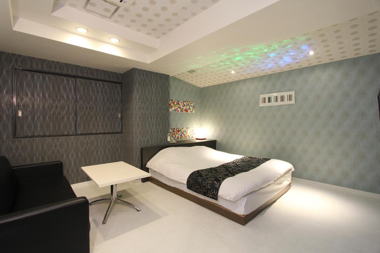 Hotel Hand'S Tokyo (Adults Only) Bagian luar foto