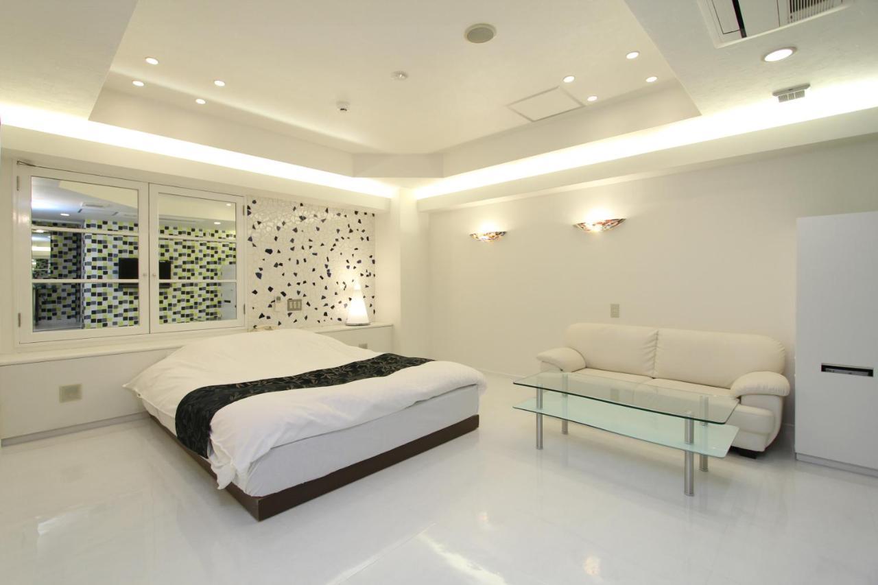 Hotel Hand'S Tokyo (Adults Only) Bagian luar foto